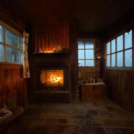 Private Paradise, Campfire & Stars, 2h Brussels 샬레 *